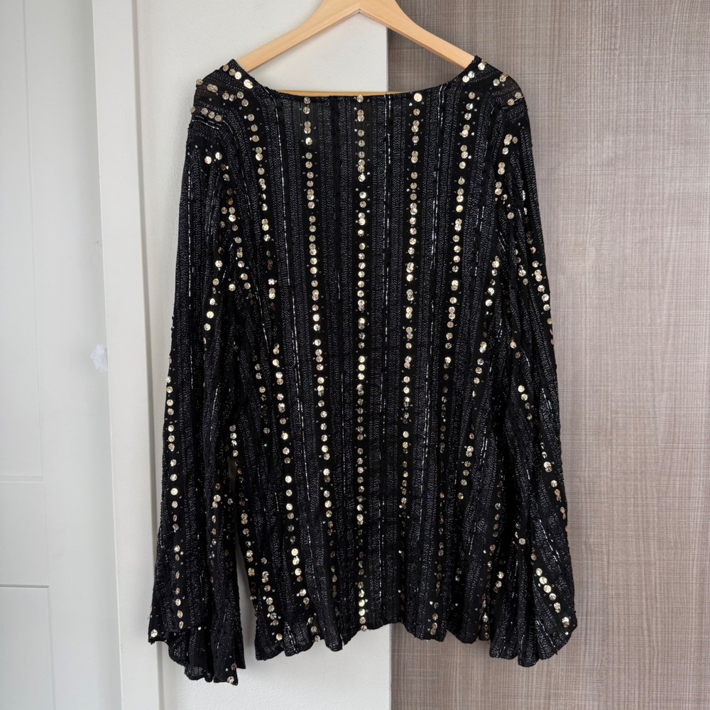 Anthropologie Let Me Be Black Gold Sequin Embellished Lace V Neck Blouse Medium - Picture 10 of 15